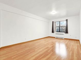 138-12 28th Rd APT 2A, Queens, NY 11354