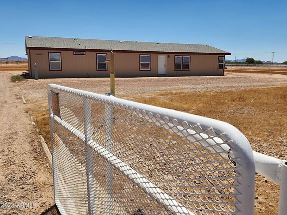 2nd image of 10427 W EQUESTRIAN Drive