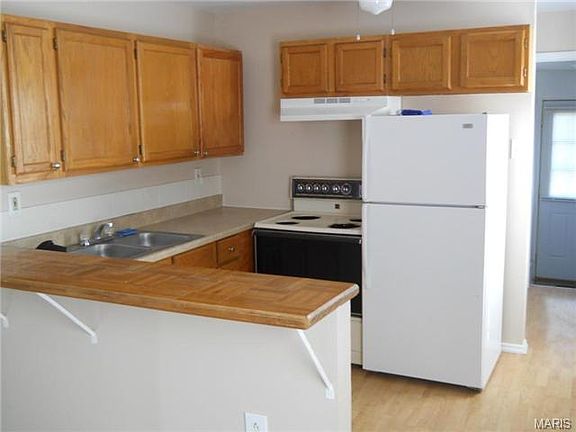 3rd image of 4067 Concordia Ave