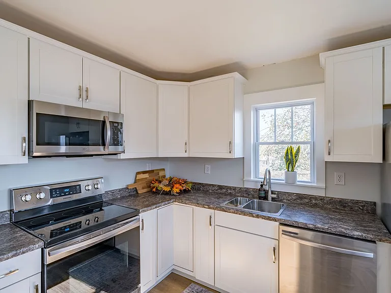 1117 Fairview Ave — Photo 18