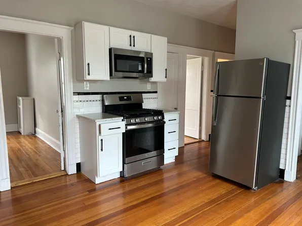 506 Cross St #1, Malden, MA 02148