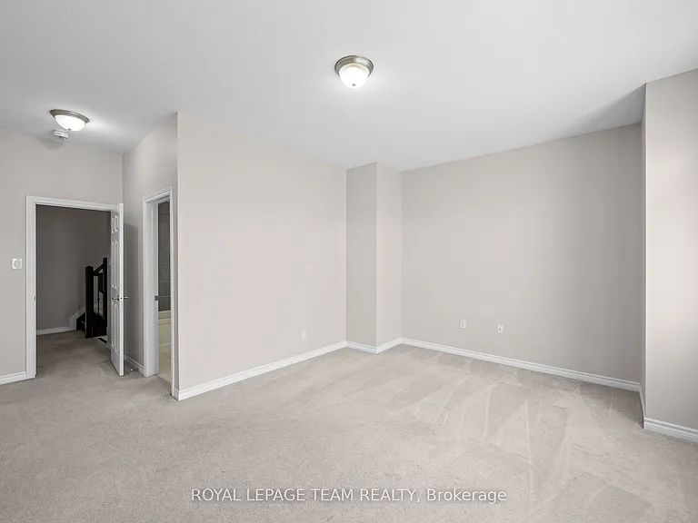 127 Solaris Dr — Photo 12