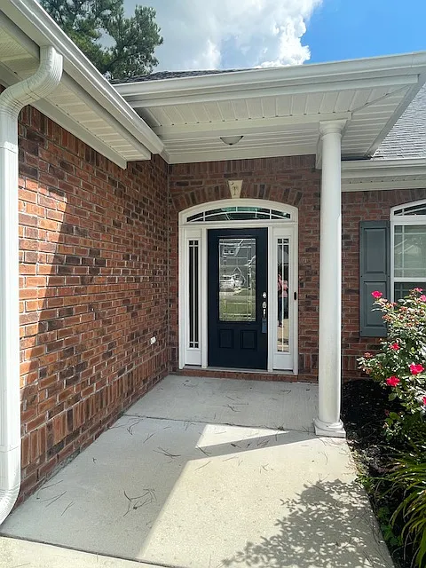 4 bed, 2264 sqft, $2,500 — Photo 3