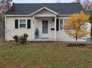 122 Westfall Rd, Rochester, NY 14620