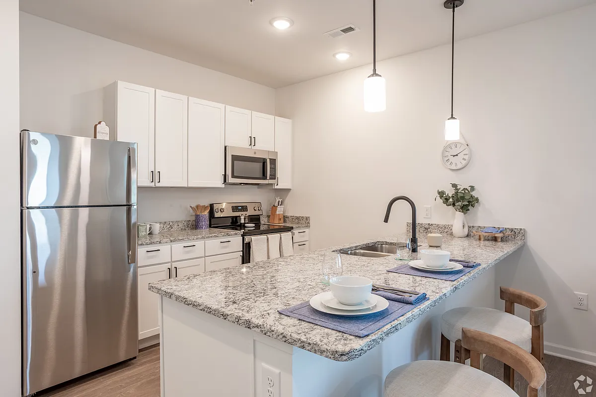 Building Photo - Calabash Shores