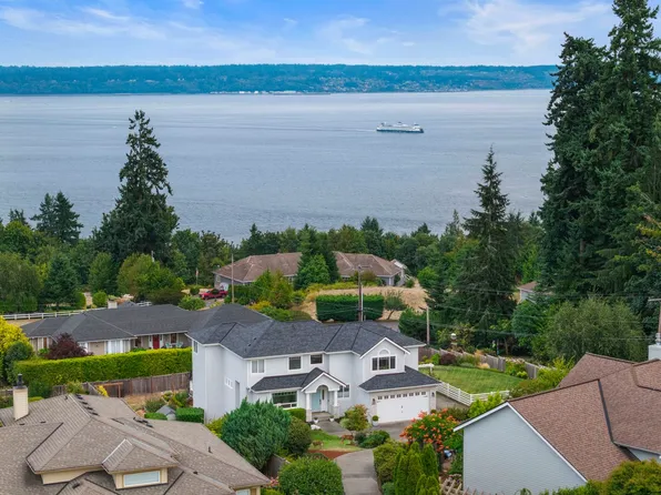 11554 NE Skyward Loop, Kingston, WA 98346
