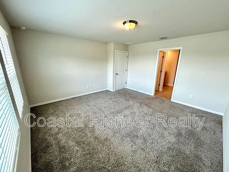34751 Telluride Ln — Photo 21
