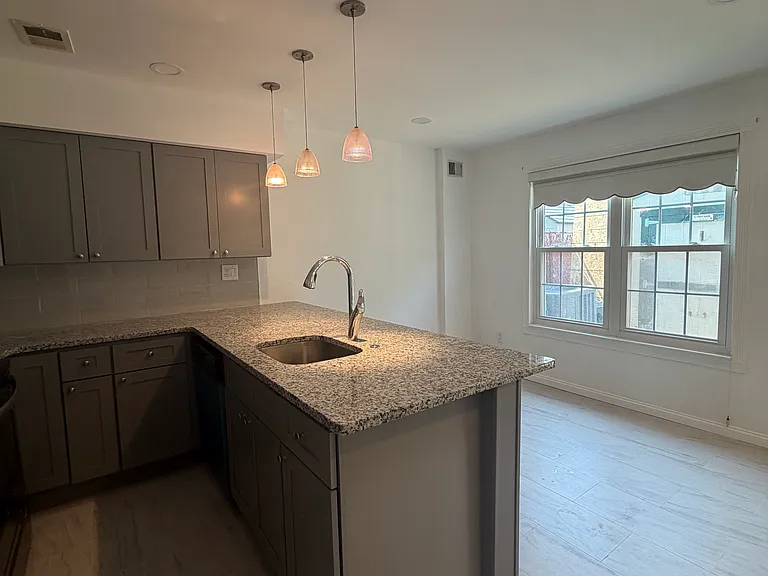 8426 Brunswick Pl — Photo 23
