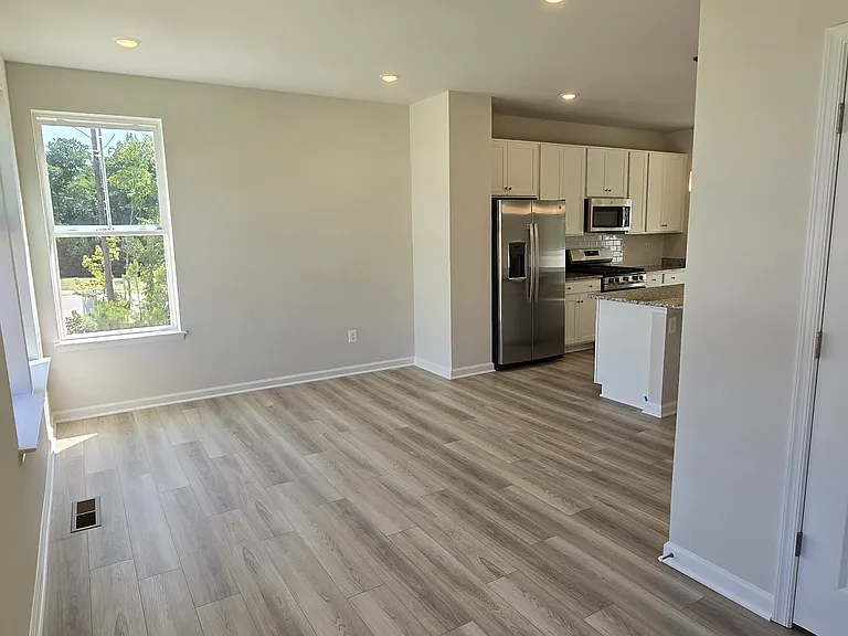 16001 Abelson Way — Photo 25