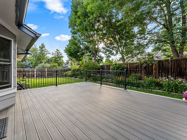 249 S Buchanan Ave — Photo 48