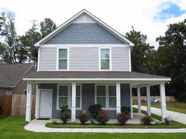 205 Beverly Dr, Goose Creek, SC 29445