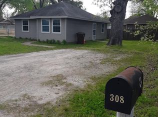 308 E Pecan St, Edgewood, TX 75117