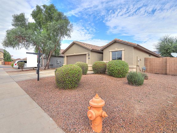 2nd image of 41754 W Somerset Dr