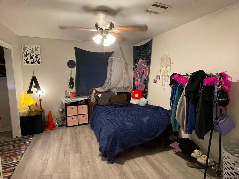 319 Deckbar Ave #102 — Photo 6