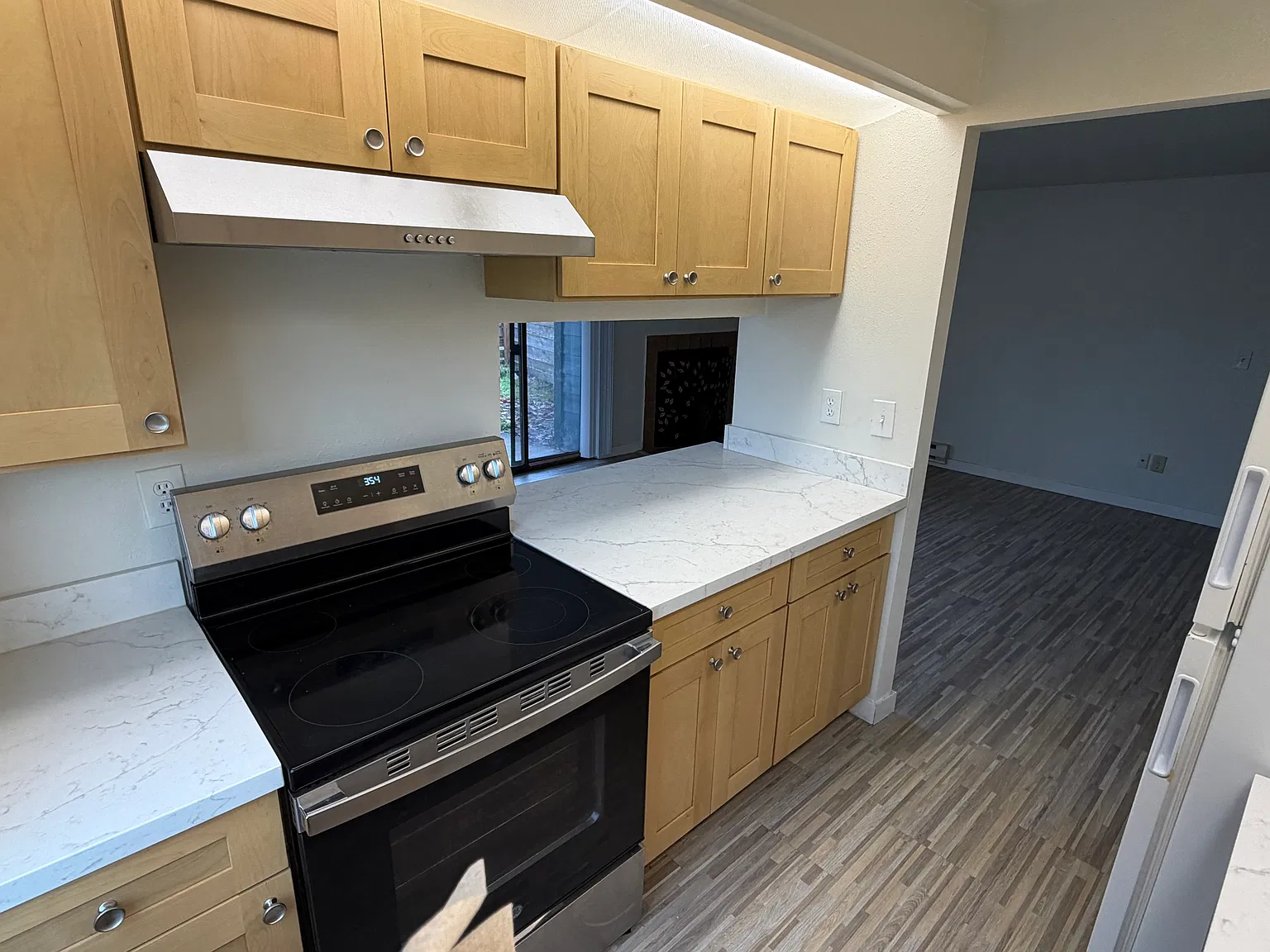 2 bed, 870 sqft, $1,799 — Photo 4