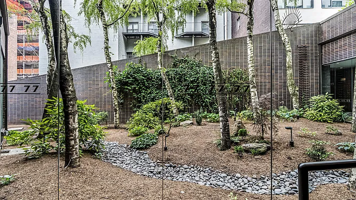 Sold by Compass | media 9