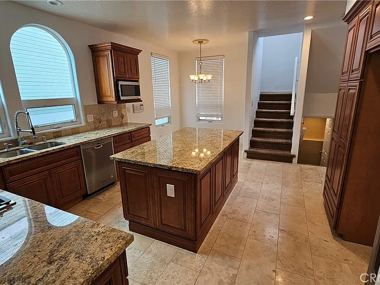 34172 Crystal Lantern St — Photo 5