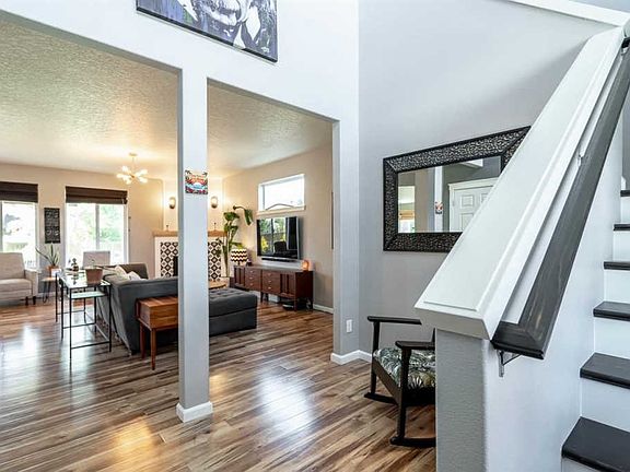 5th image of 9018 Cheshire Ct