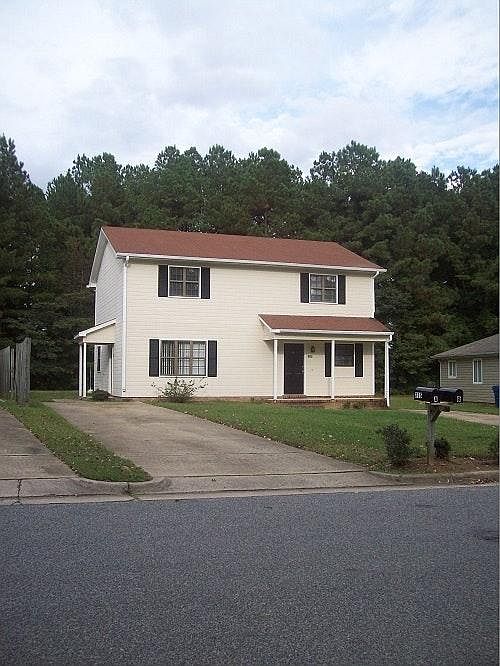 Front of duplex