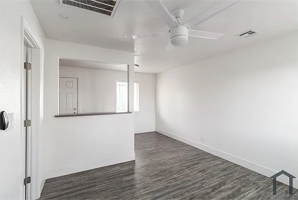 1 bed, 480 sqft, $1,095 — Photo 3