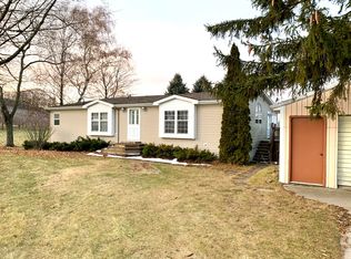 5110 W Olmstead Rd, Ludington, MI 49431