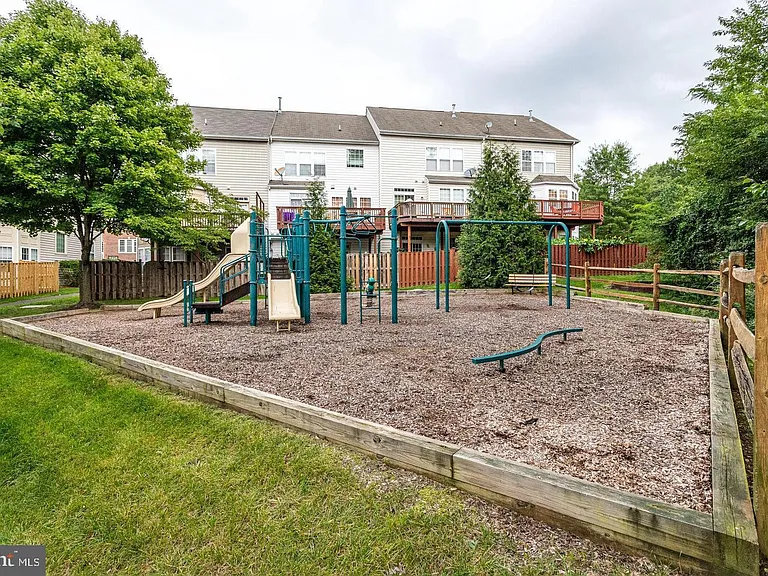 6485 Sutcliffe Dr — Photo 68