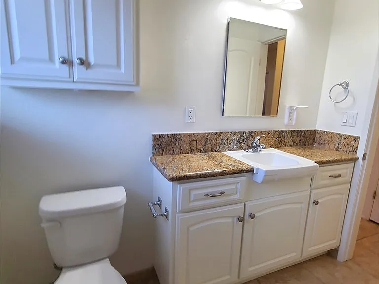 617 Pine Ave — Photo 12