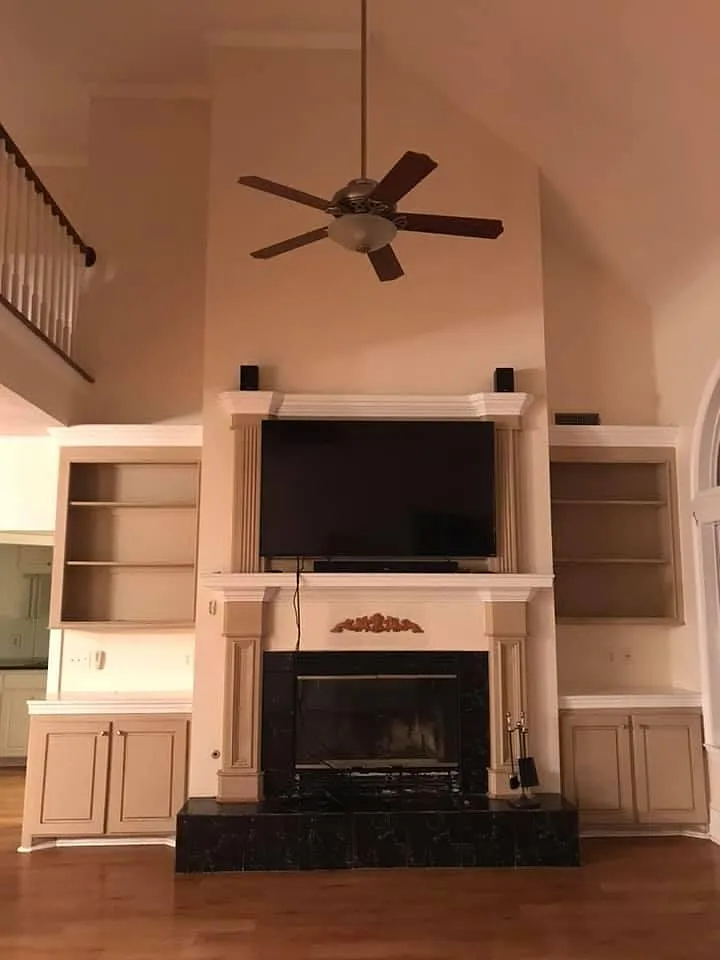 5 bed, 2.5 bath, 3000 sqft, $3,200 — Photo 3