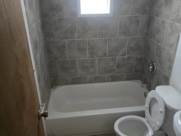 1714 2nd Ave S #6 — Photo 7