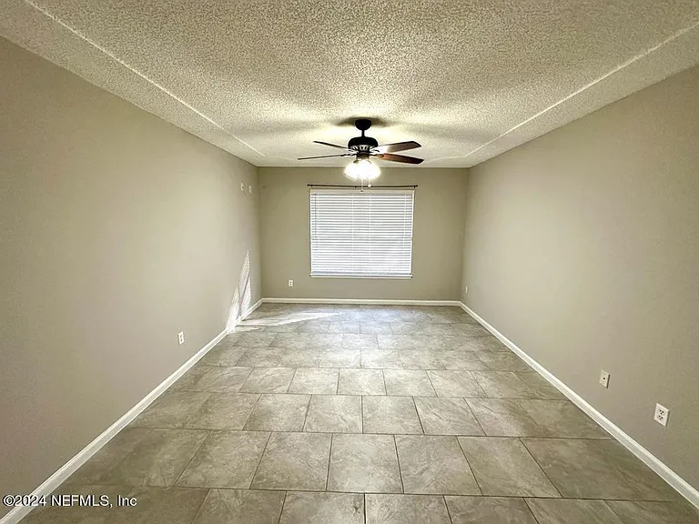 496 Heron Nest Point — Photo 2