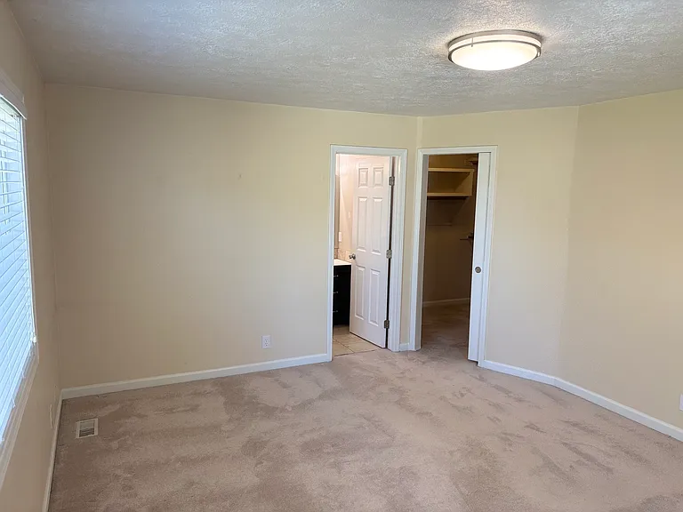 300 W Spicewood Dr — Photo 23