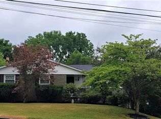 38 Ridgecrest Dr, Pittsburgh, PA 15235