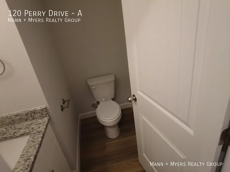 120 Perry Dr #A — Photo 16
