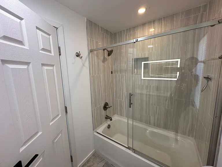 7943 SW 17th Ave #1 — Photo 2