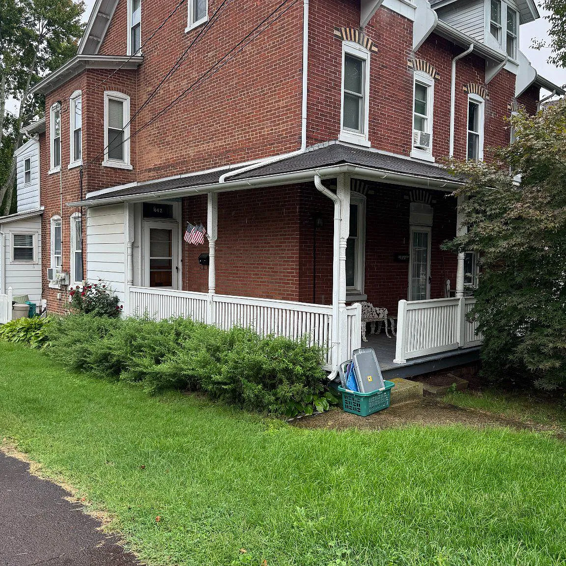1 bed, 1.0 bath, 600 sqft, $1,550 — Photo 1