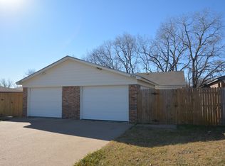 10263 Maverick Dr, Fort Worth, TX 76108