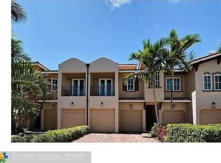 2748 NE 14th St, Fort Lauderdale, FL 33304