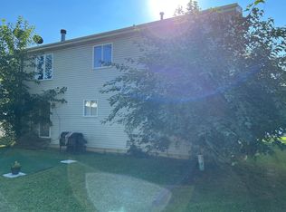 3133 Carpenter St, Steger, IL 60475