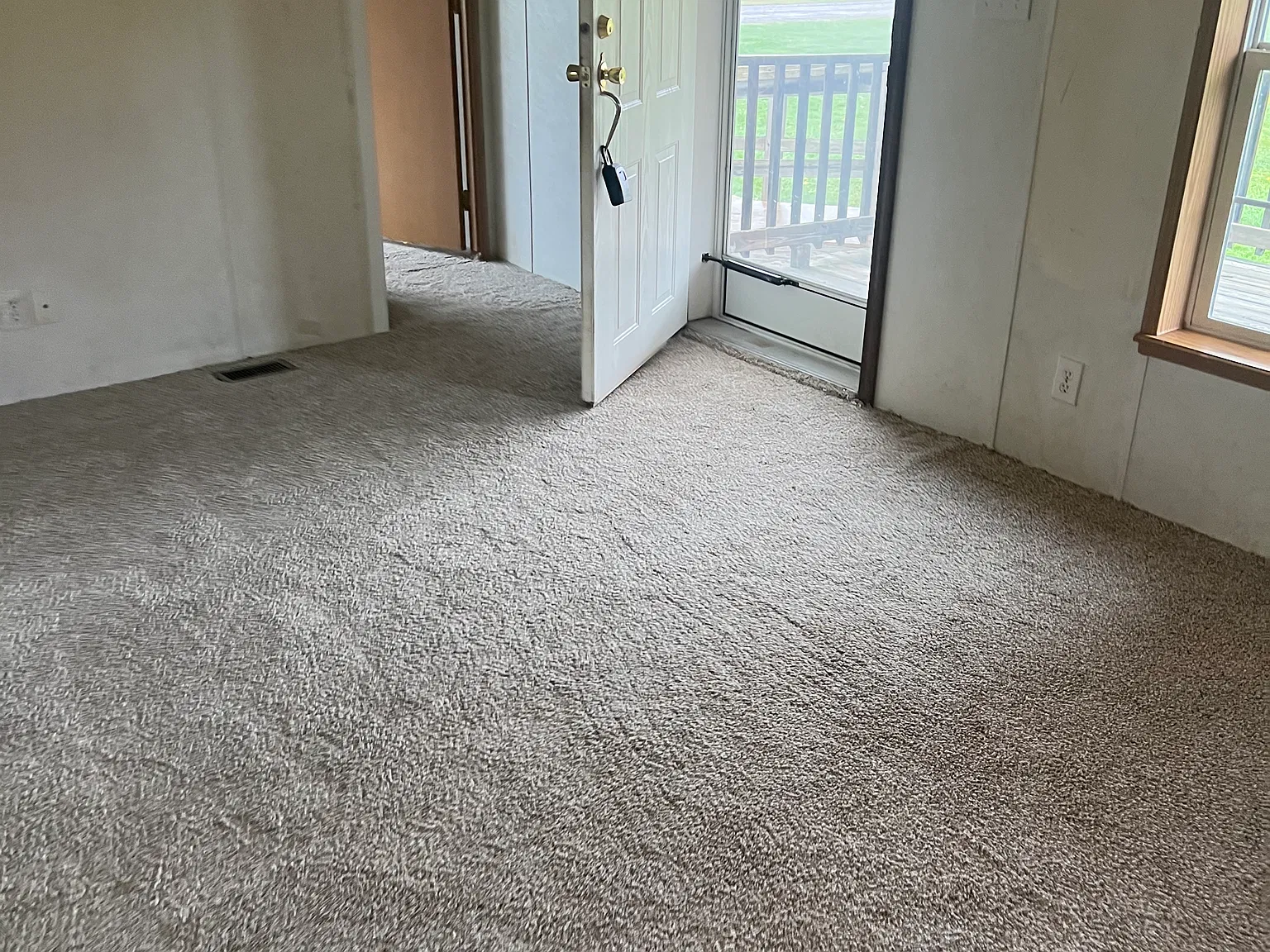 2 bed, 840 sqft, $800 — Photo 3