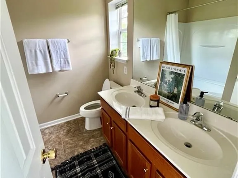 88 Tannenbaum Cir #88 — Photo 2