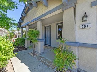 201 Canon Ct, Lincoln, CA