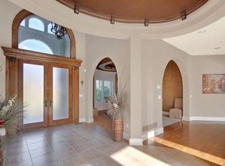 14012 Pawnee Ln, Leawood, KS 66224