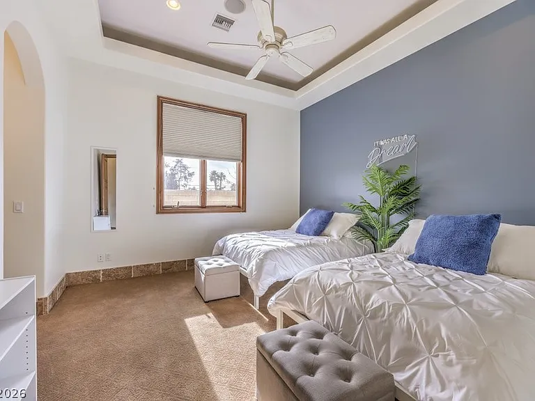 2780 El Camino Rd — Photo 51