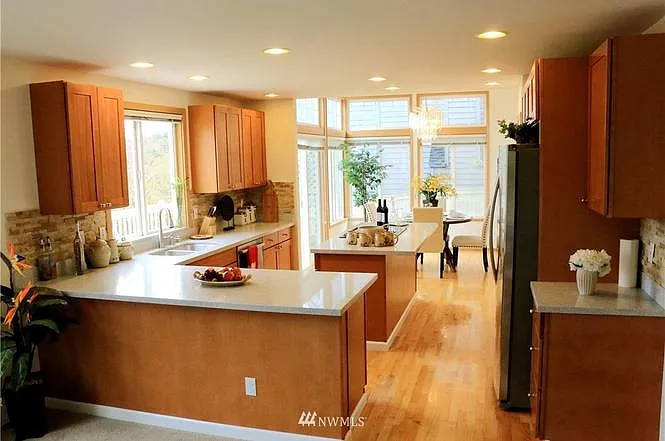 25828 SE 41st Pl — Photo 6