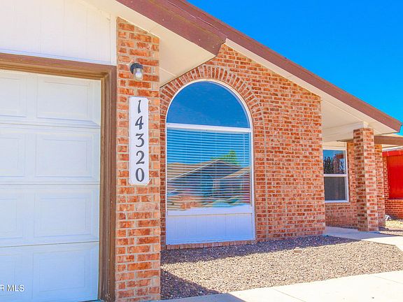 2nd image of 14320 Desierto Bueno Ave
