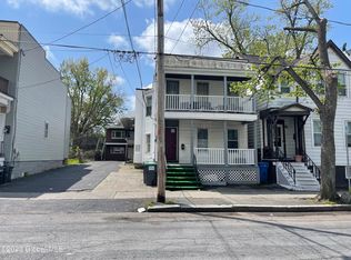 520 Hamilton St, Albany, NY 12203