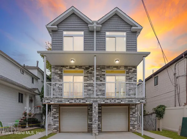26 Slater Blvd, Staten Island, NY 10305