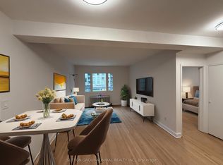 5175 Yonge St #202-C14, Toronto, ON M2N 5P5