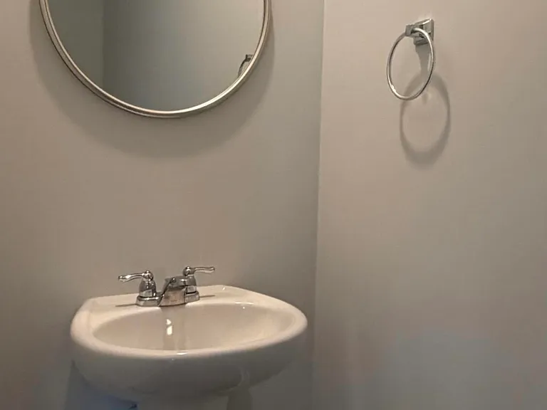 742 Ladywood Dr — Photo 16