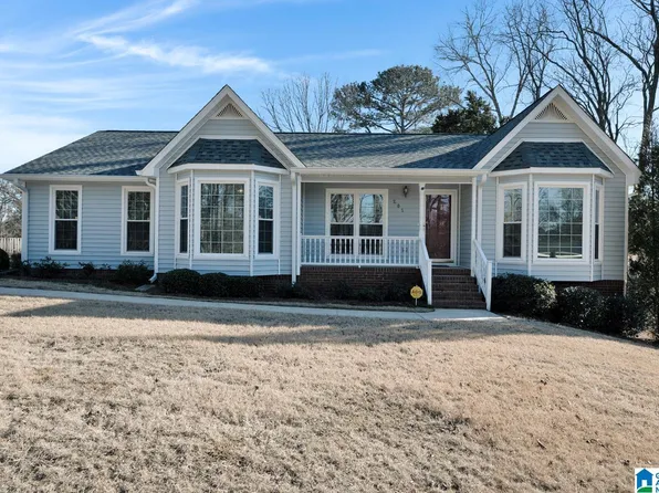 205 Garden Dr, Gardendale, AL 35071